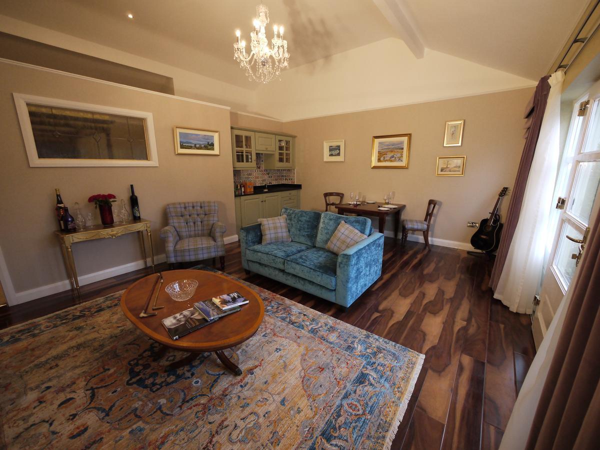 The Carriage Houses At Beechpark House Bunratty Eksteriør billede